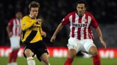 Eredivisie: Κινδυνεύει με… γκρέμισμα η Αϊντχόφεν!