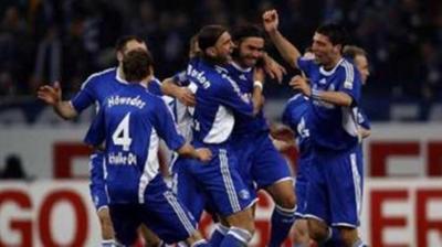 Bundesliga: Σάλκε για τίτλο! (video)