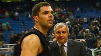 Παπανικολάου: «Το άξιζε ο Ομπράντοβιτς»