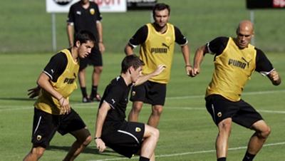 Στο Novasports 1 το ΑΕΚ-Ουνιρέα