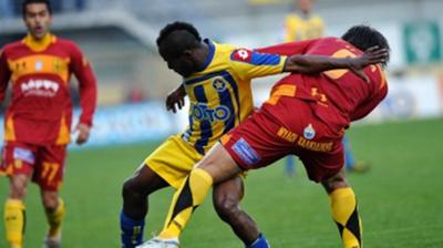 Παραμένει… «διασωληνωμένος»