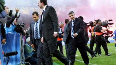 Η πρώτη μέρα του (χαρτο)πολέμου…