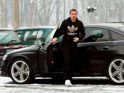 Σώος μέσα από τις λαμαρίνες ο Ποντόλσκι!