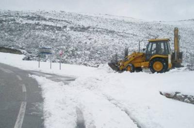 Χιονίζει στην Αττική!