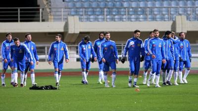 Τεστάρει τις δυνάμεις της