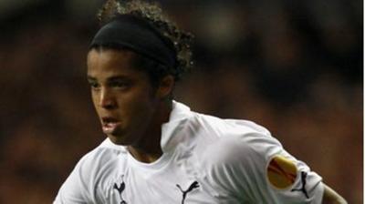 Ξεκαθαρίζει το μέλλον του Ντος Σάντος