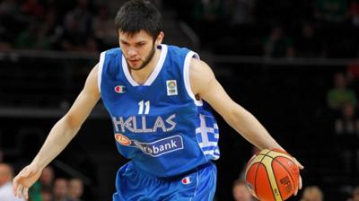 Παπανικολάου: «Ως το τέλος του δρόμου»