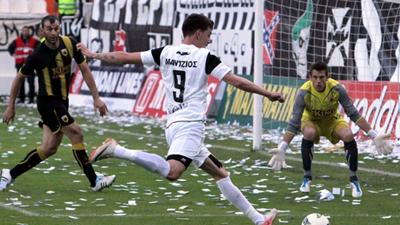 Ο ένας Βαγγέλης έρχεται, ο άλλος το σκέφτεται