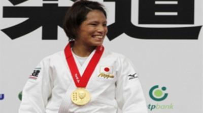 Στην κορυφή η Ματσουμότο