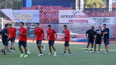 Με την παρουσία των… κομμένων