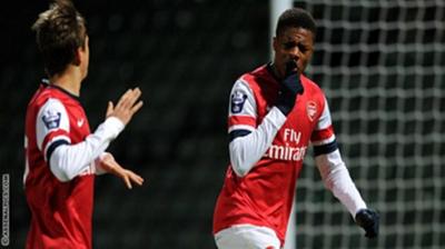 Με «πιτσιρικαρία» η Άρσεναλ στην Ελλάδα