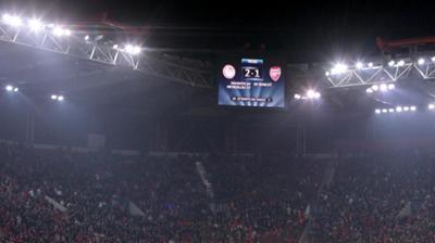 Που είναι ο κόσμος μπαμπά;