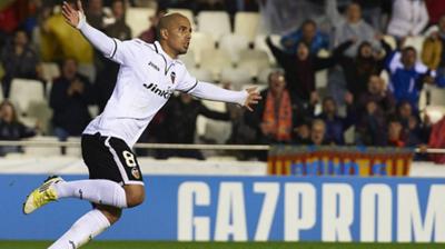 Κοιτάζει Φεγκουλί η Λίβερπουλ