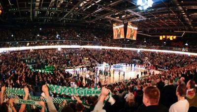 Πρώτη στα εισιτήρια η Ζαλγκίρις, πίσω οι «αιώνιοι»