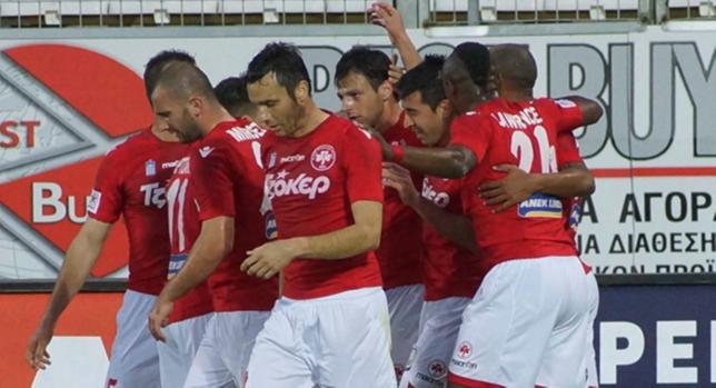 Μισή… ντουζίνα απουσίες