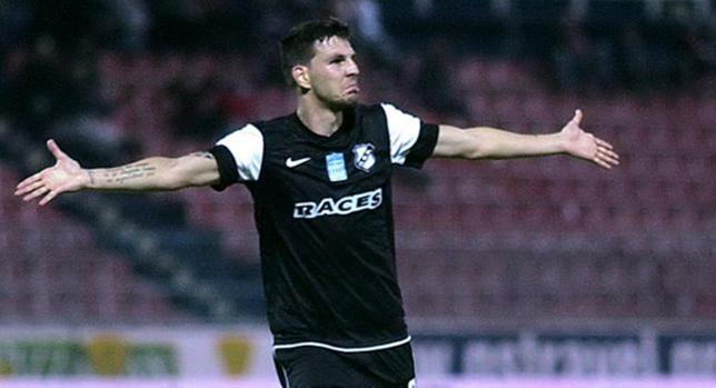 «Βουρ» για… Μάντζιο