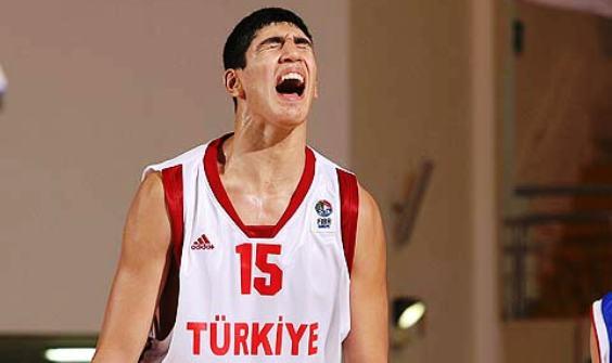 Χωρίς Καντέρ η Τουρκία στο Ευρωμπάσκετ