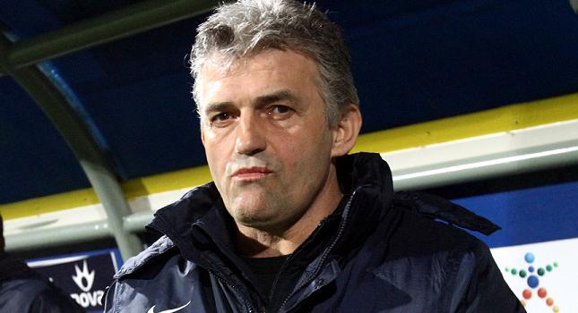 Τσιώλης: «Πρέπει να συνηθίσουμε…»