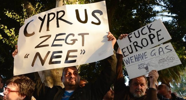 Γερμανική κυβέρνηση: «Να μην περιμένει τη βοήθειά μας η Κύπρος...»
