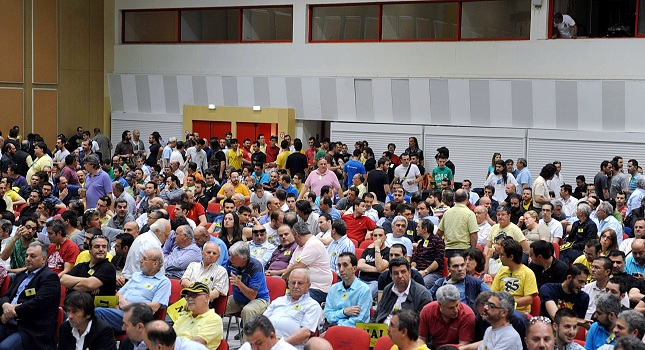 Θέλουν να φύγουν, αλλά…