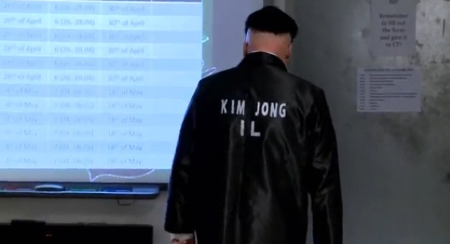 Προπονητής ο Κιμ Γιονγκ Ουν!