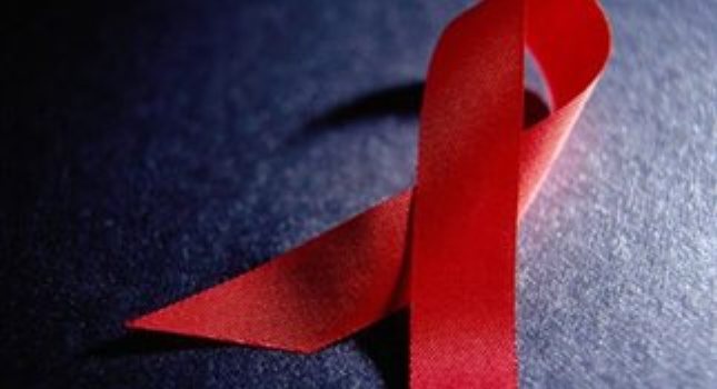 Απρόσιτες οι τιμές των εξελιγμένων φαρμάκων για το AIDS