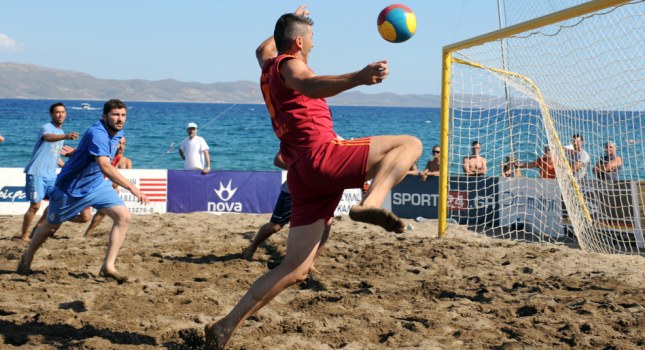 Beach soccer: Ραντεβού στο Βραχάτι