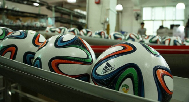 Η «Brazuca» στη Σούπερ Λίγκα