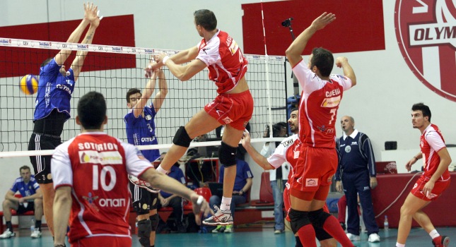 Στους -11 ο Ολυμπιακός