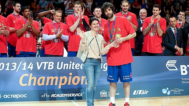 Αινιγματικός Τεόντοσιτς