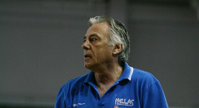 «Δεν μπορούμε να περιμένουμε πολύ τους παίκτες του Ολυμπιακού»