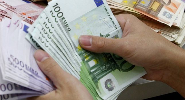 ΣτΕ: «Πράσινο» σε κατασχέσεις τραπεζικών καταθέσεων χωρίς ενημέρωση!