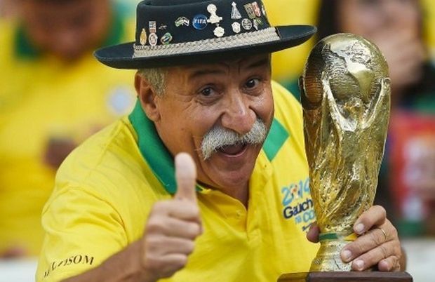 Ο πιο τυχερός οπαδός της Βραζιλίας! (pic)