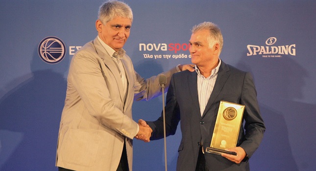 Μαρκόπουλος: «Το βραβείο ανήκει σε όλους»