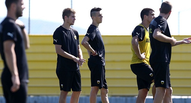 «Μέσα» Μπρέσεβιτς και Τσεβάς