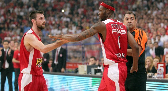 Ο μεταμορφωμένος Μάντζαρης και ο… σκόρερ Χάντερ