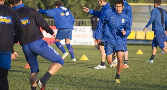 Φιλικό και… καλές γιορτές