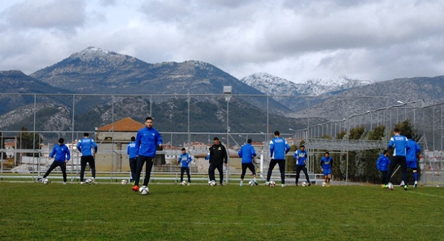 Ξεχνάει «Ήρα», κοιτάει Καλλονή