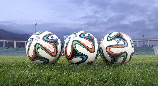 Ανταποκριθείτε, τι σας ζητάμε;