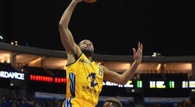 Ακόμη «ζαλισμένη» η Άλμπα