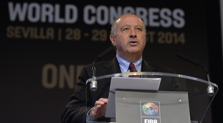 Στην Αθήνα για επαφές ο πρόεδρος της FIBA