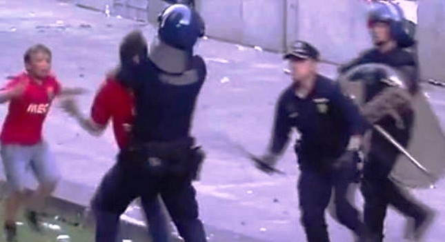 Πορτογαλία: Συγκλονίζει ο πατέρας που δέχθηκε επίθεση από αστυνομικούς