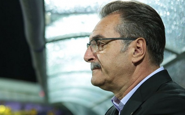 «Να μείνουμε ζωντανοί εν όψει Τούμπας»