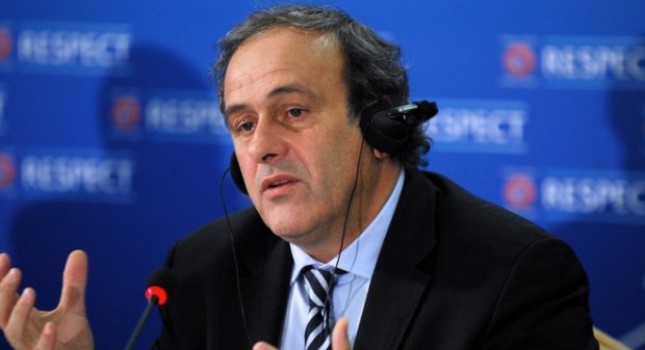 Πιέζουν τον Πλατινί για πρόεδρο στη FIFA