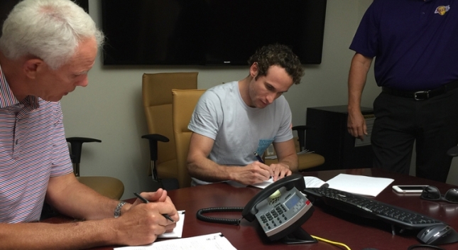 Επίσημα στο NBA ο Χουέρτας! (video)