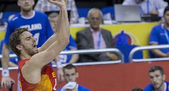 Σιγά μην ακούσει τον Σκαριόλο ο Γκασόλ (video)