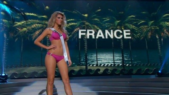 Η Μις Γαλλία είδε Ευρωμπάσκετ (pics)
