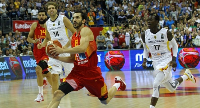Ρίμπας: «Η πιο δυνατή ομάδα του Ευρωμπάσκετ η Ελλάδα»