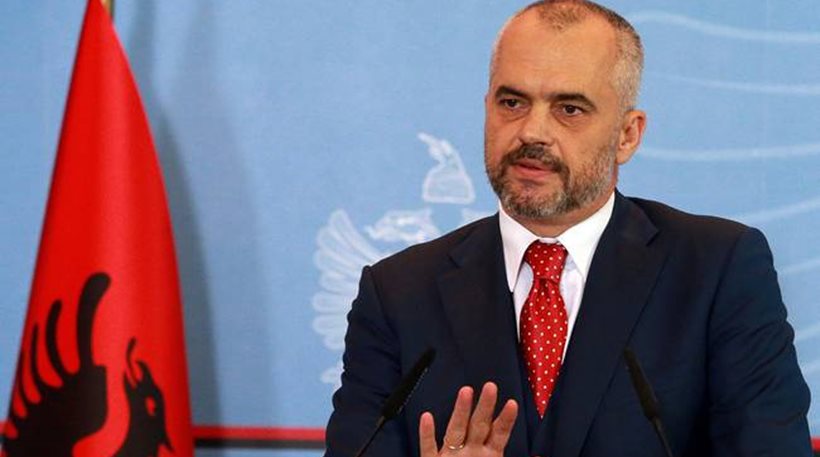 Η «συγγνώμη» του αλβανού πρωθυπουργού για τις πέτρες στο πούλμαν των Σέρβων