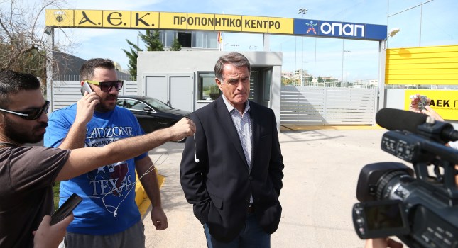 Μπάγεβιτς: «Ξένος προπονητής που θα γνωρίζει για την ΑΕΚ»